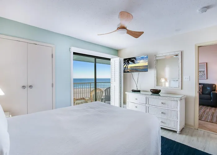 Romar 302 Direct Gulf Front 2 Bedroom
